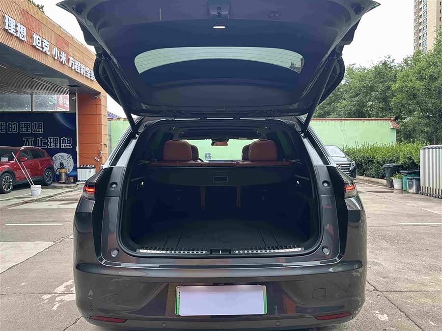 Li Auto L7 2023 Air - zdjęcie 16
