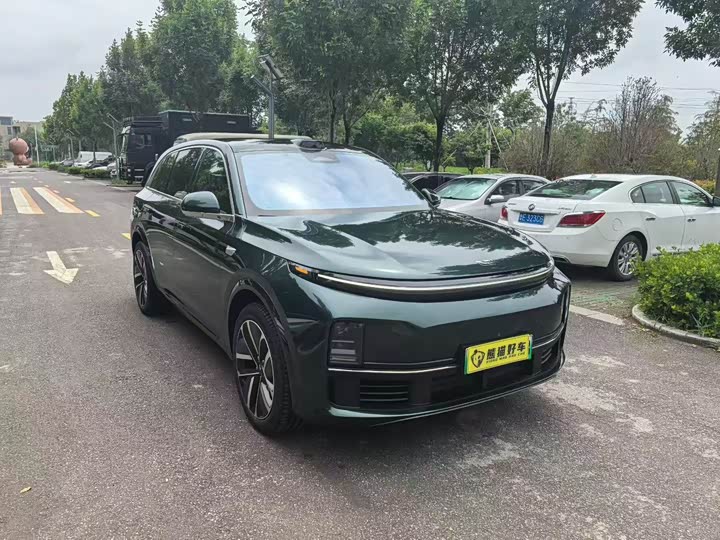 Li Auto L7 2023 Max - zdjęcie 12