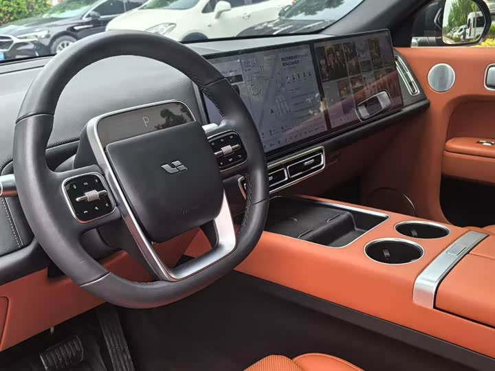 Li Auto L7 2023 Max - zdjęcie 13
