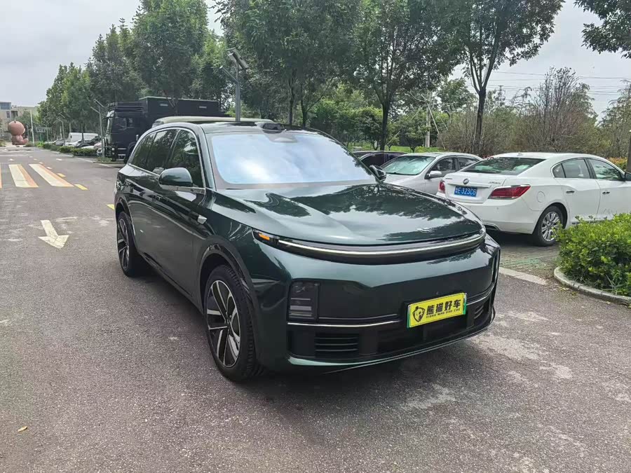 Li Auto L7 2023 Max - zdjęcie 3