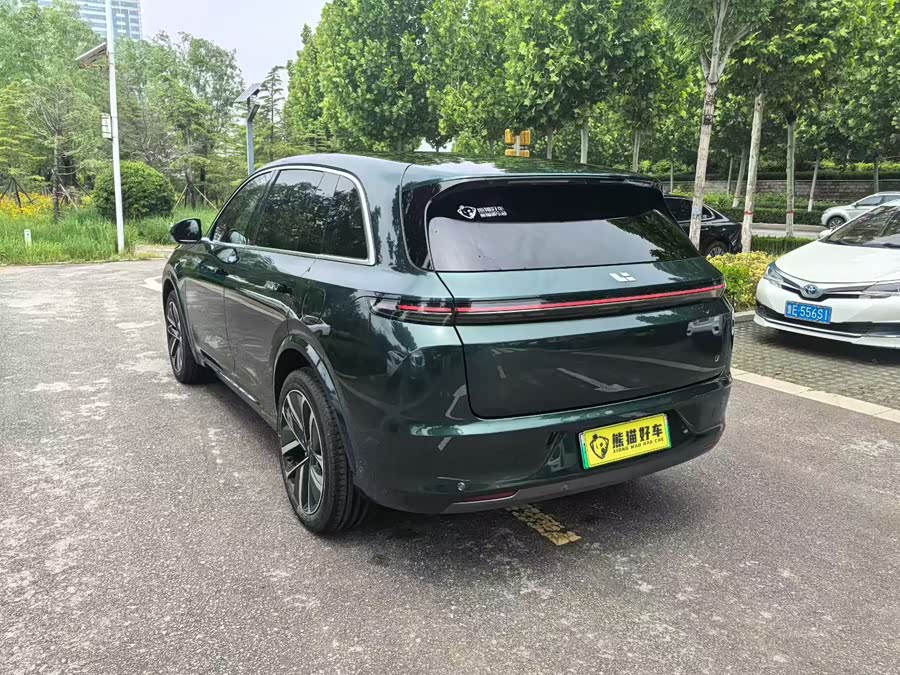 Li Auto L7 2023 Max - zdjęcie 9
