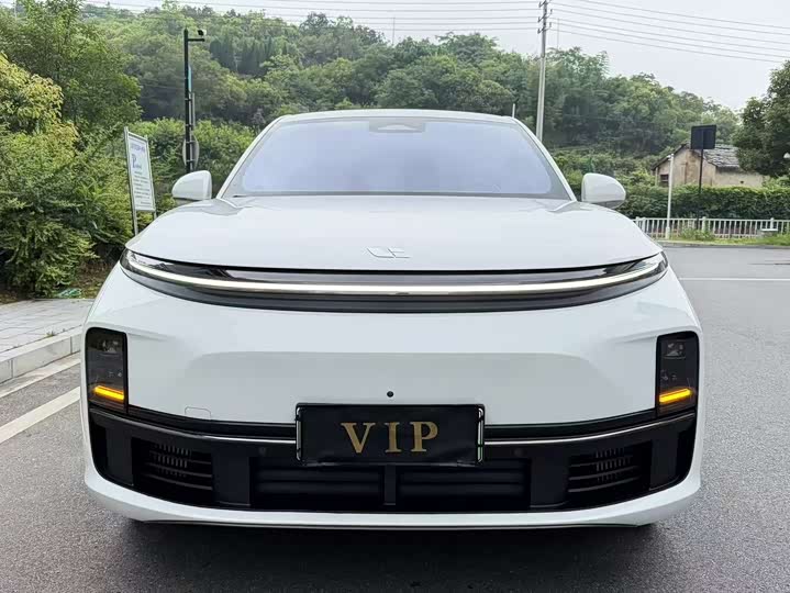 Li Auto L7 2023 Pro - zdjęcie 13