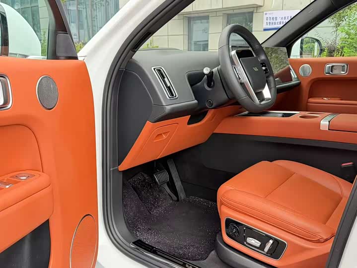 Li Auto L7 2023 Pro - zdjęcie 17