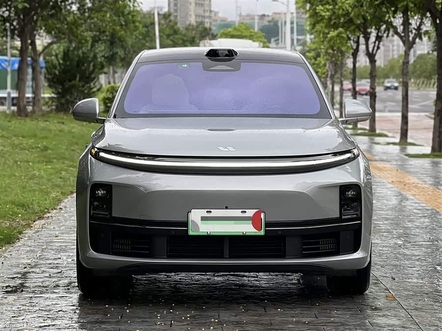 Li Auto L7 2024 MAX - zdjęcie 2