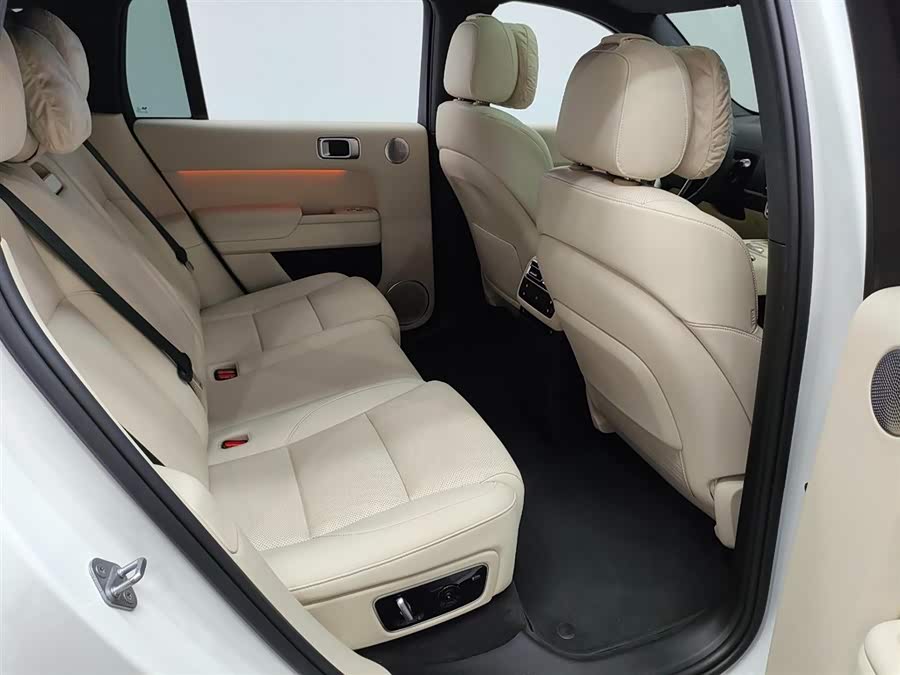 Li Auto L7 2024 MAX - zdjęcie 7