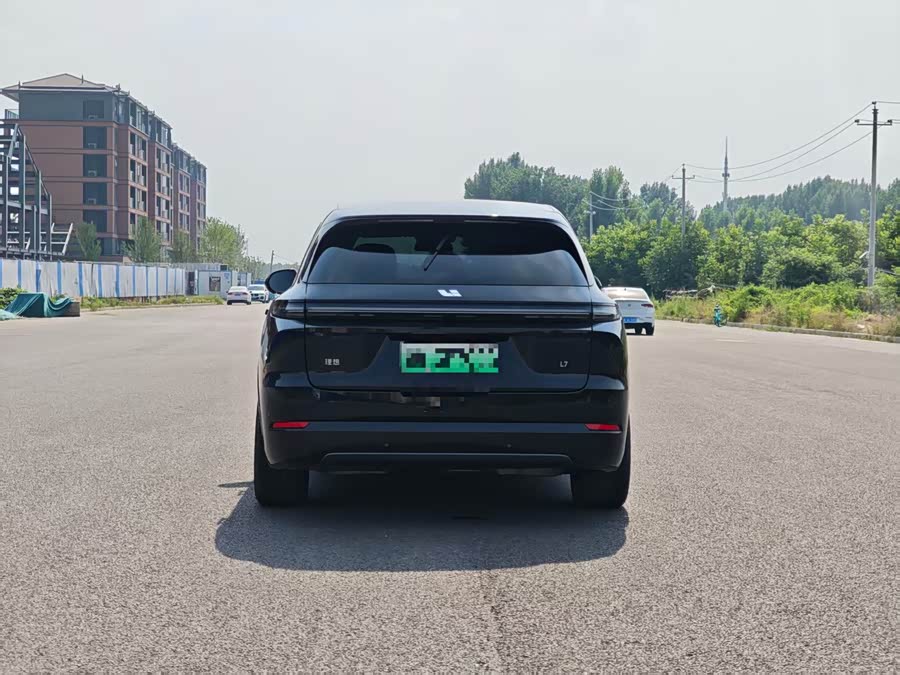 Li Auto L7 2024 MAX - zdjęcie 8