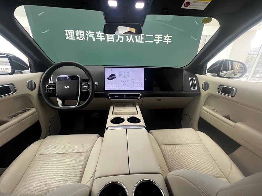 Li Auto L8 2025 Max Intelligent Renewal Version - zdjęcie 11