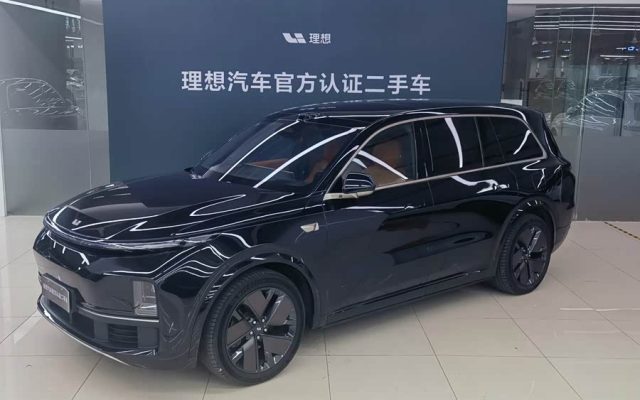 Li Auto L8 2025 Ultra Intelligent Renewal Version