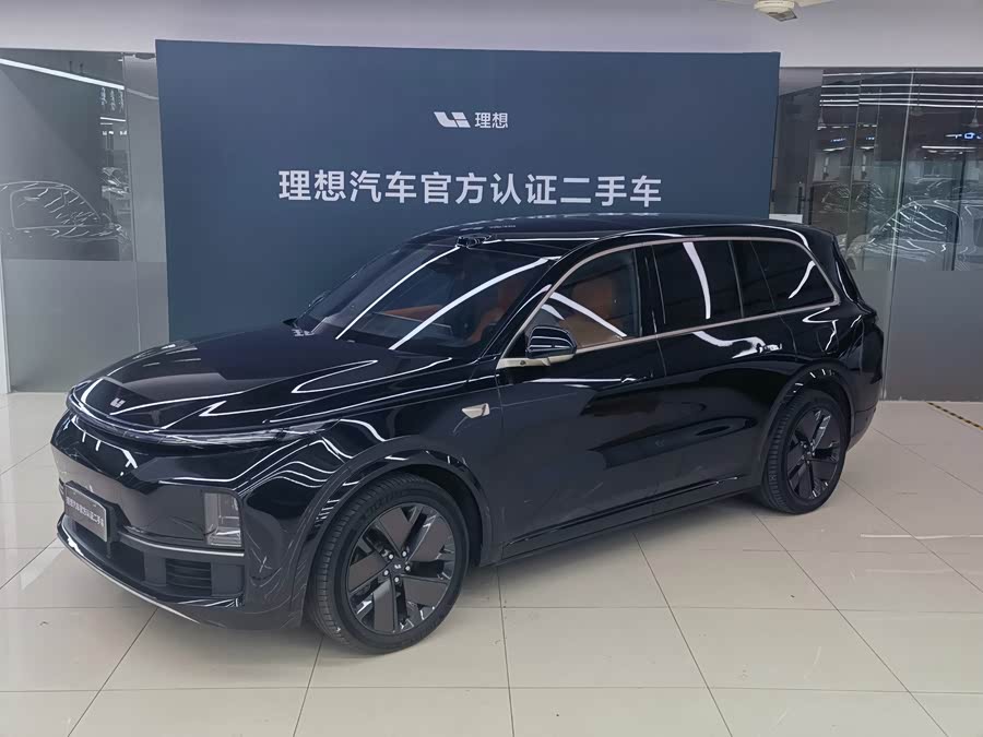 Li Auto L8 2025 Ultra Intelligent Renewal Version