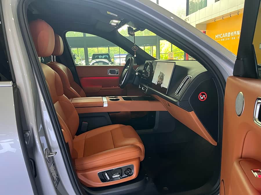 Li Auto L9 2023 Pro - zdjęcie 11
