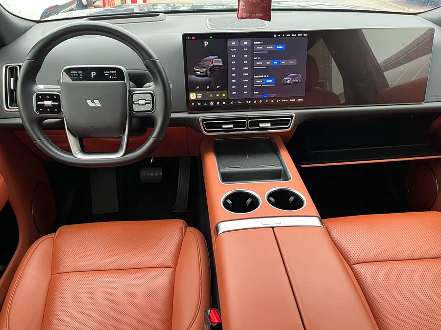 Li Auto L9 2023 Pro - zdjęcie 18