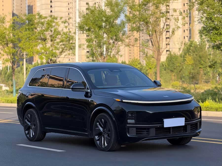 Li Auto L9 2023 Pro - zdjęcie 3