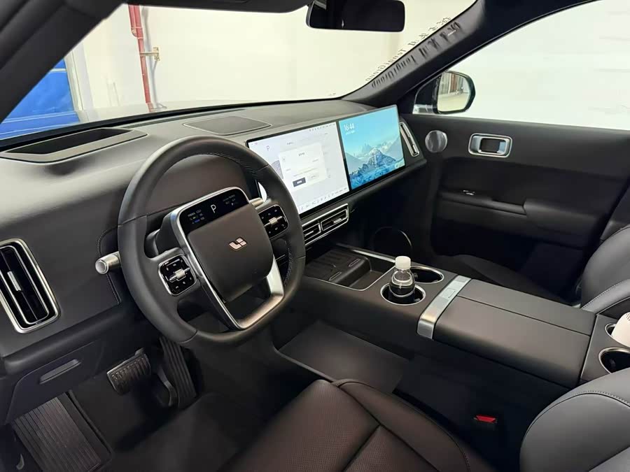 Li Auto L9 2024 Ultra - zdjęcie 2