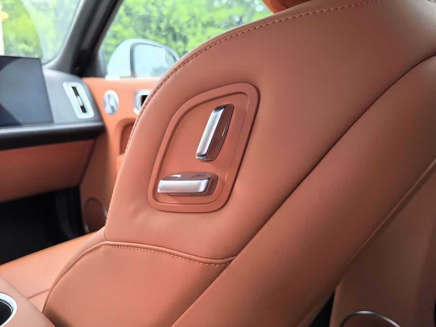 Li Auto L9 2025 Ultra Smart Refresh - zdjęcie 15