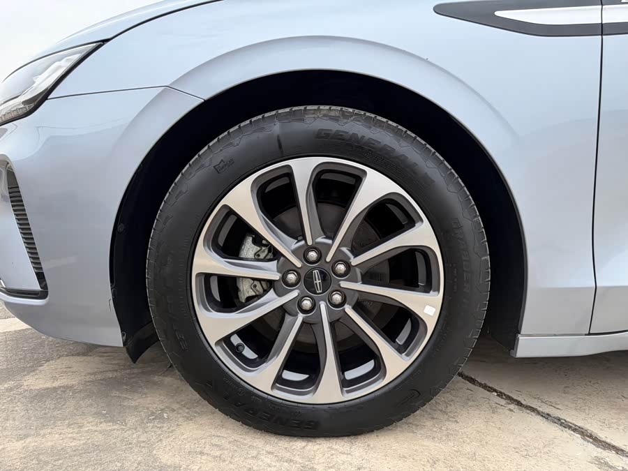 Lincoln Z 2022 iCool Premium - zdjęcie 11