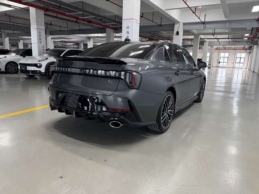 Lynk & Co 03 2.0T Auto Ultra - zdjęcie 17