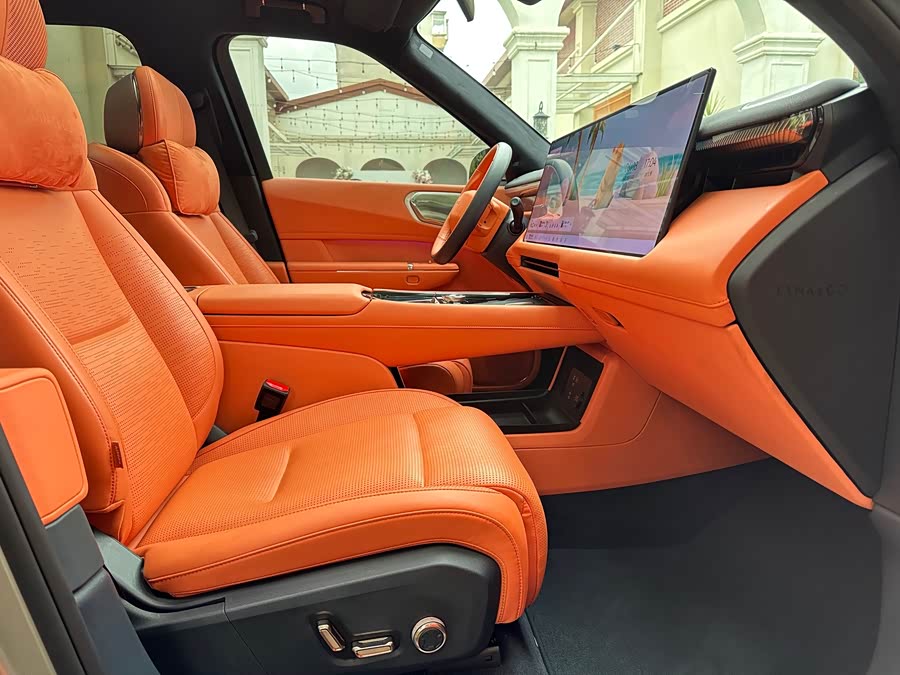 Lynk & Co 900 2025 1.5T Ultra 6-seater - zdjęcie 12