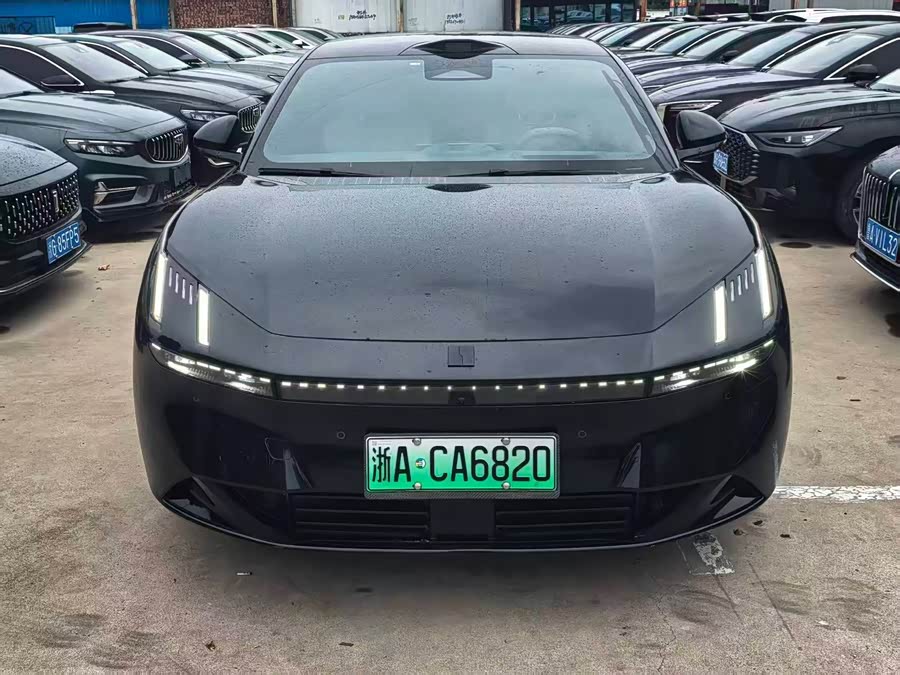 Lynk & Co Z10 2024 95kWh 806km RWD Intelligent Driving Max - zdjęcie 2