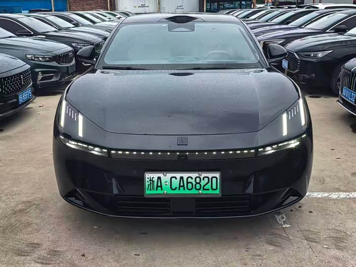 Lynk & Co Z10 2024 95kWh 806km RWD Intelligent Driving Max - zdjęcie 11