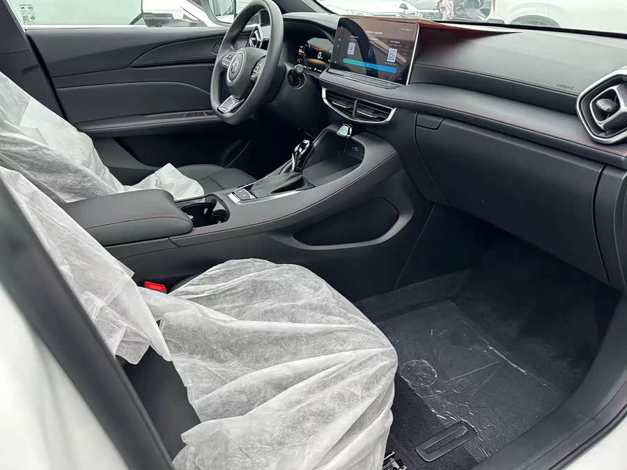 MG5 2025 180DVVT Global Premiere - zdjęcie 6