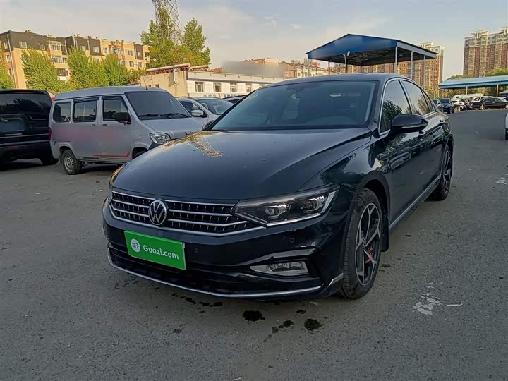 Magotan 2023 200 Million Anniversary Edition 330TSI DSG Leading - zdjęcie 11