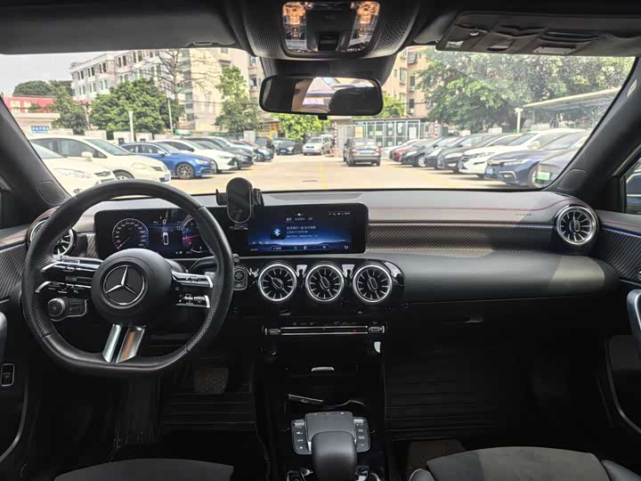 Mercedes-Benz A-Class 2023 A 200 L Fashion Edition - zdjęcie 20