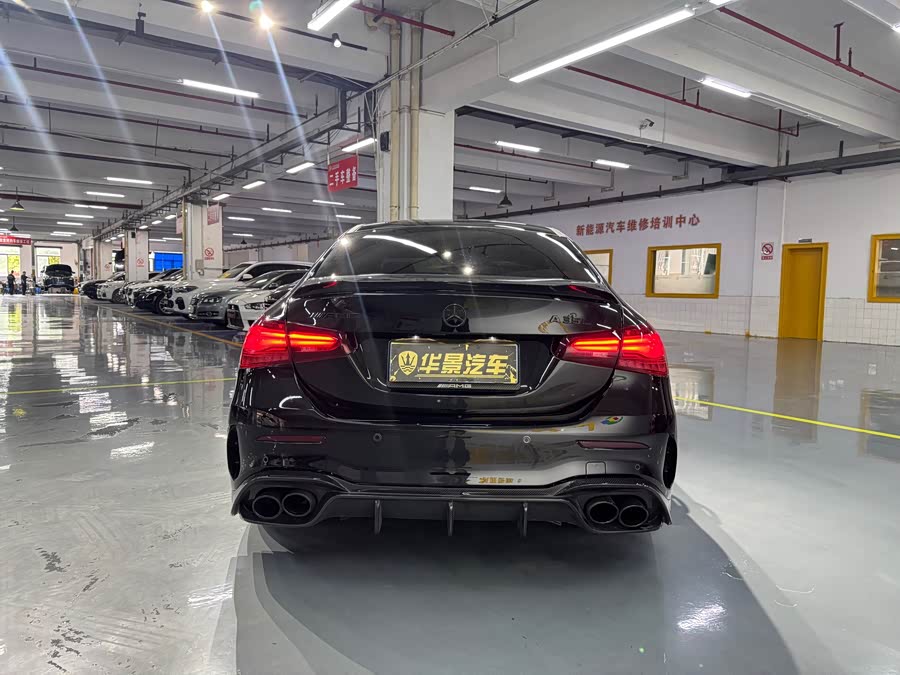 Mercedes-Benz A-Class AMG 2024 AMG A 35 L 4MATIC - zdjęcie 6