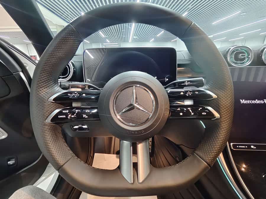 Mercedes-Benz C-Class 2024 C 260 L Sport - zdjęcie 8