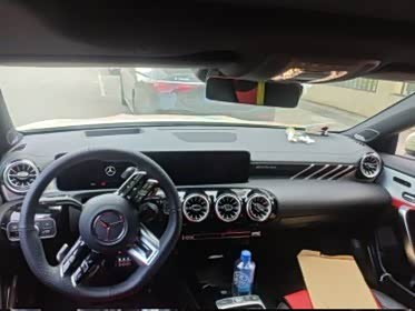 Mercedes-Benz CLA AMG 2025 AMG CLA 35 4MATIC - zdjęcie 15