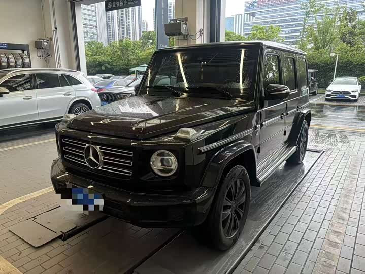 Mercedes-Benz G-Class 2022 G 500 - zdjęcie 11