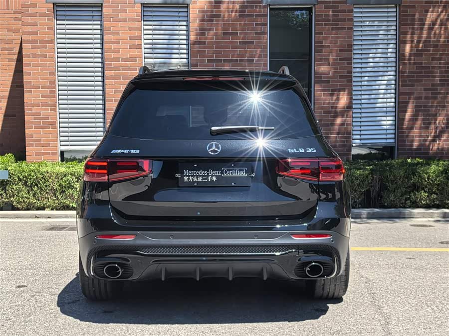 Mercedes-Benz GLB AMG 2024 AMG GLB 35 4MATIC - zdjęcie 16