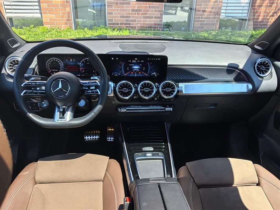 Mercedes-Benz GLB AMG 2024 AMG GLB 35 4MATIC - zdjęcie 6