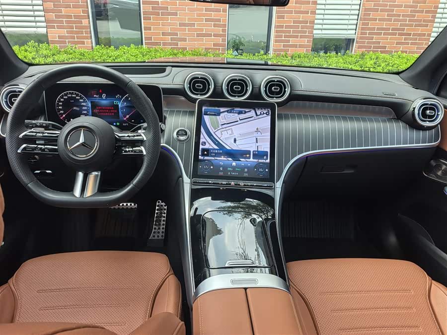 Mercedes-Benz GLC 2023 GLC 300 L 4MATIC Luxury 5-seater - zdjęcie 6