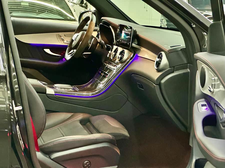 Mercedes-Benz GLC AMG 2022 AMG GLC 43 4MATIC - zdjęcie 9