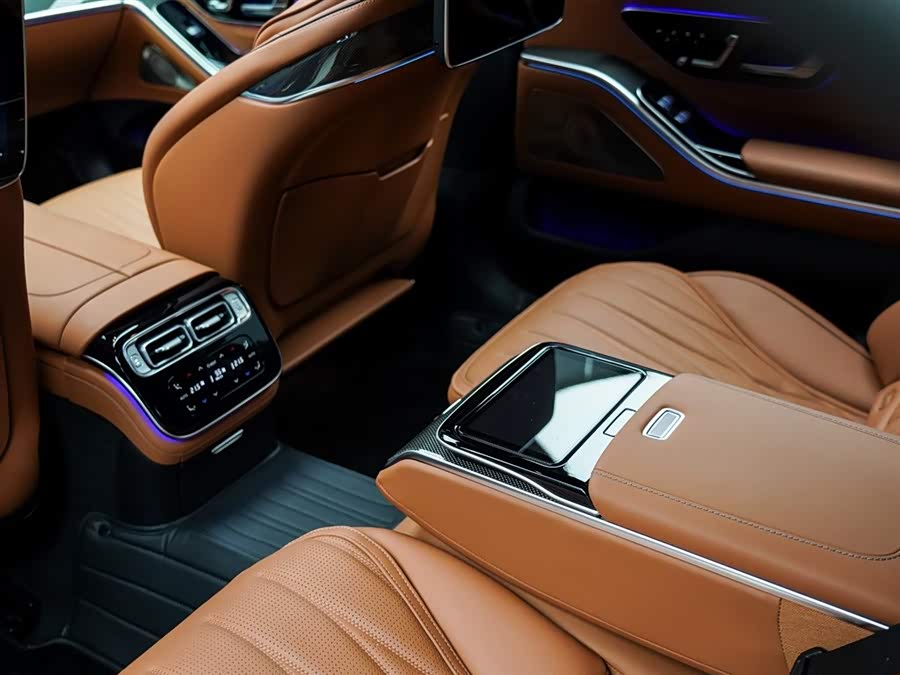 Mercedes-Benz S-Class AMG 2024 AMG S 63 L E Performance - zdjęcie 14