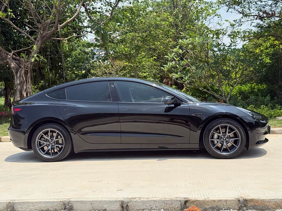 Model 3 2022 RWD - zdjęcie 16