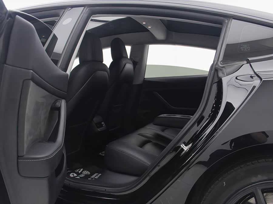 Model 3 2022 RWD - zdjęcie 9