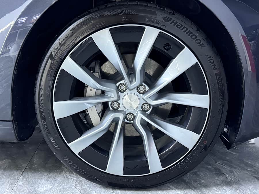 Model 3 2023 Long Range AWD - zdjęcie 14