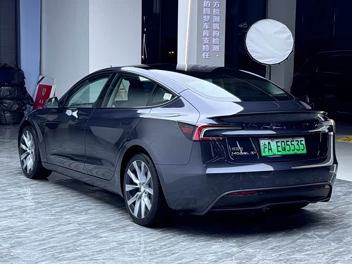 Model 3 2023 Long Range AWD - zdjęcie 19