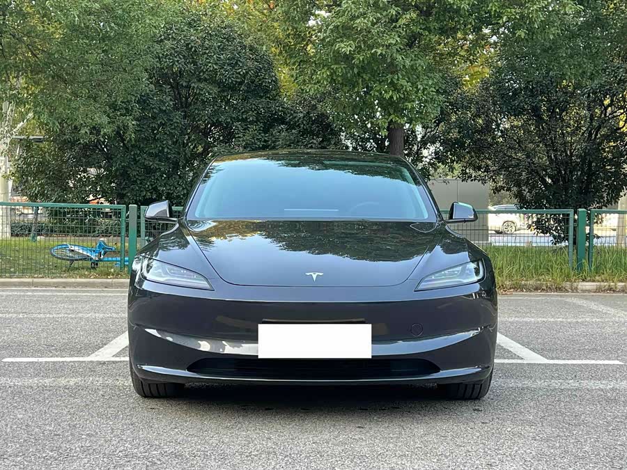 Model 3 2023 RWD - zdjęcie 2