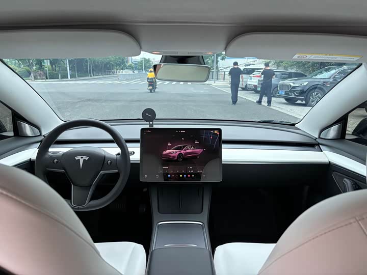 Model 3 2023 RWD - zdjęcie 14