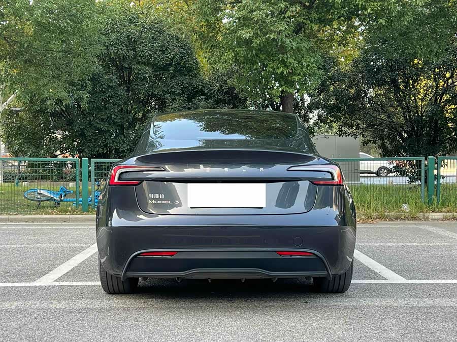 Model 3 2023 RWD - zdjęcie 8