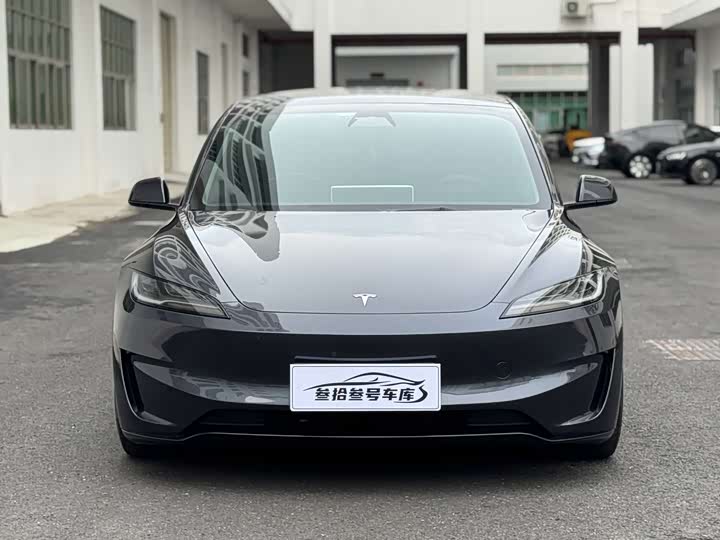 Model 3 2025 High Performance AWD - zdjęcie 15