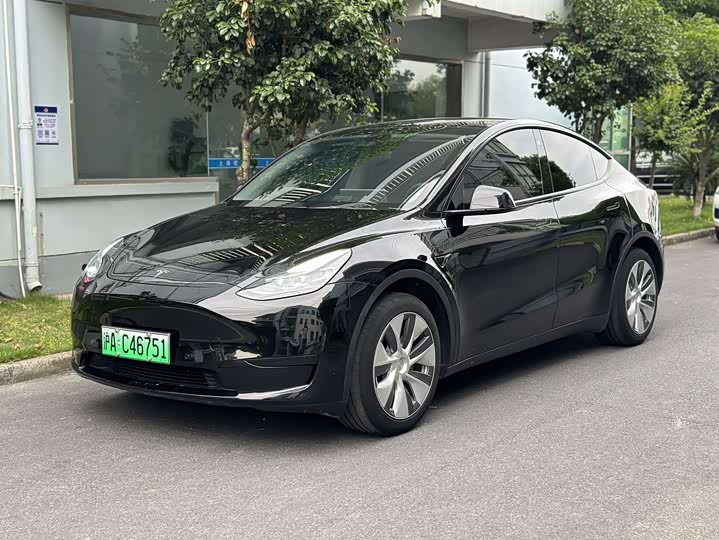Model Y 2022 Facelift RWD - zdjęcie 13