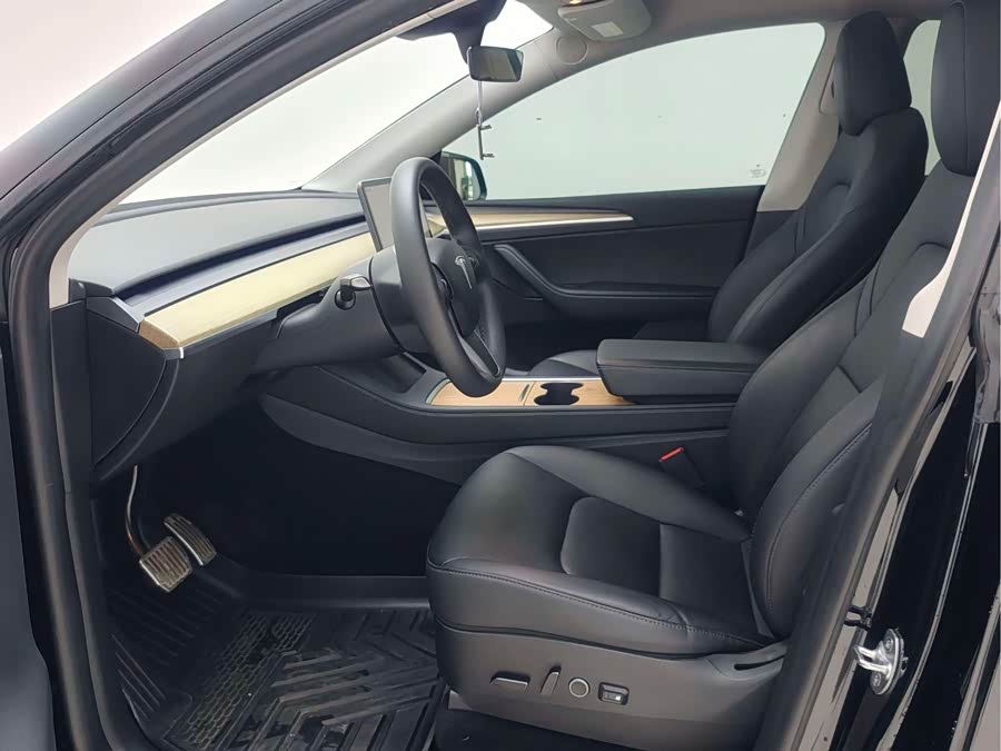 Model Y 2023 Long Range AWD - zdjęcie 4