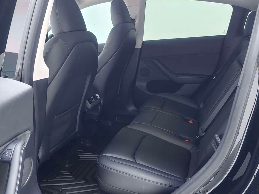 Model Y 2023 Long Range AWD - zdjęcie 8