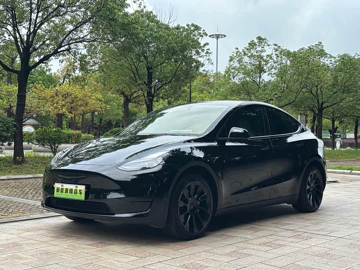 Model Y 2024 RWD - zdjęcie 18
