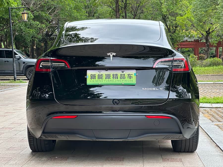 Model Y 2024 RWD - zdjęcie 6