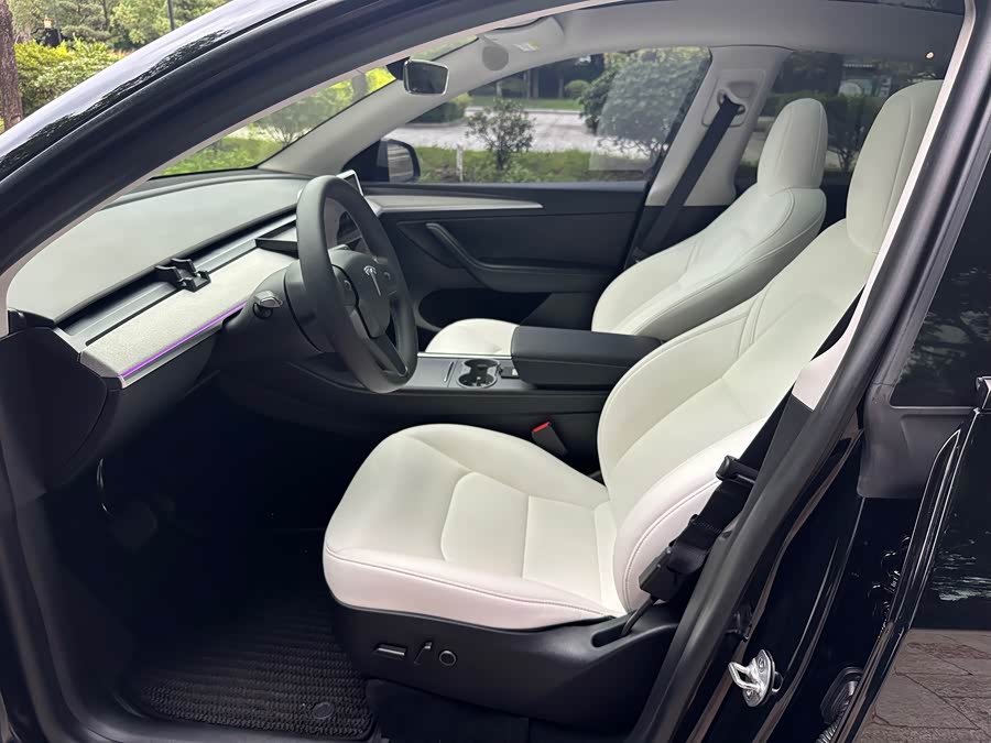Model Y 2024 RWD - zdjęcie 8