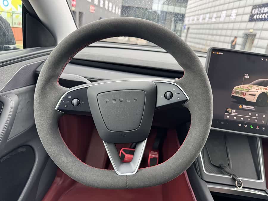 Model Y 2025 Long Range All-Wheel Drive First Edition - zdjęcie 12